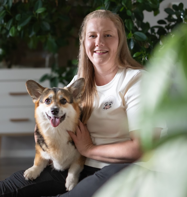 Eläinlääkäri Jenna Wäänänen